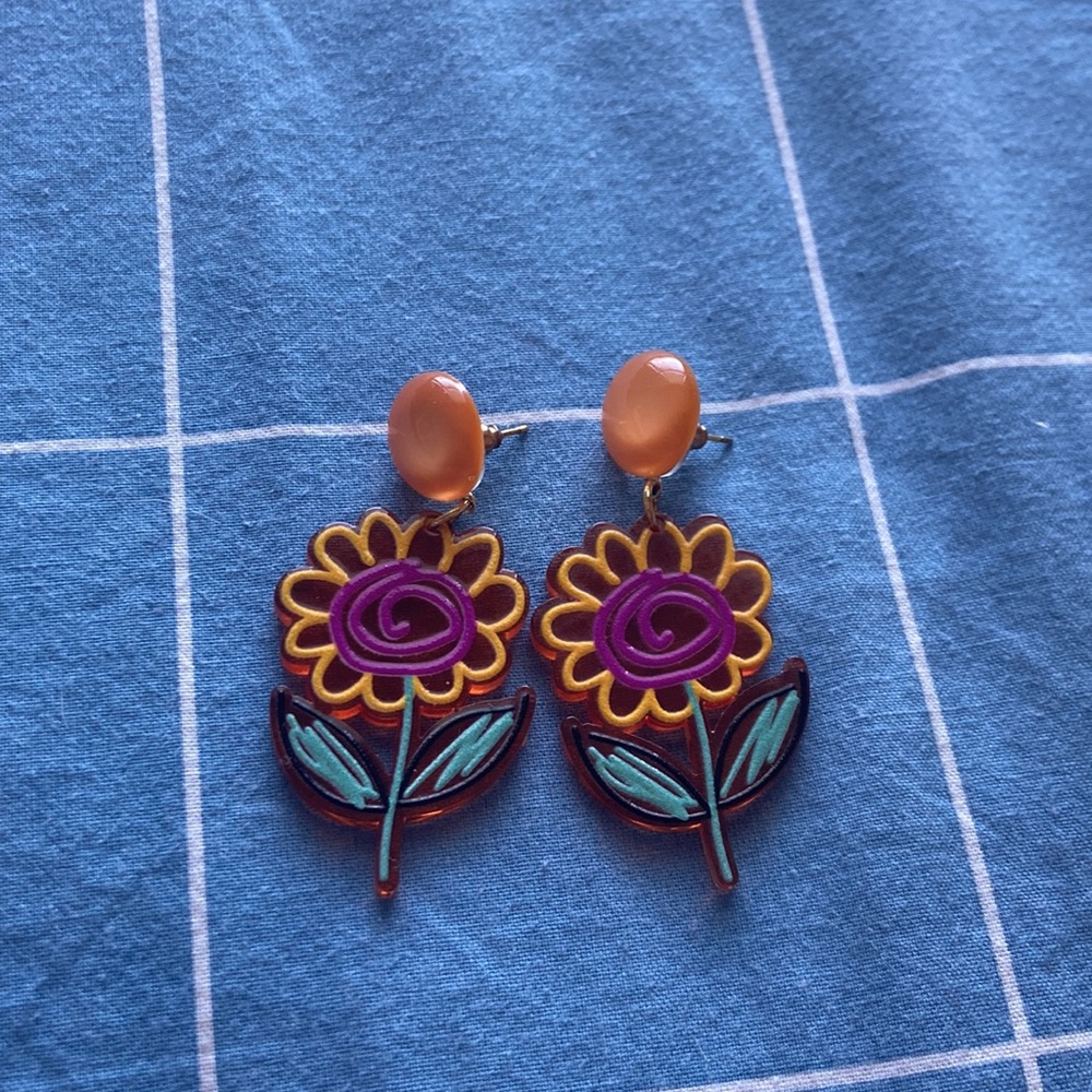 *HOST PICK* Orange flower earrings